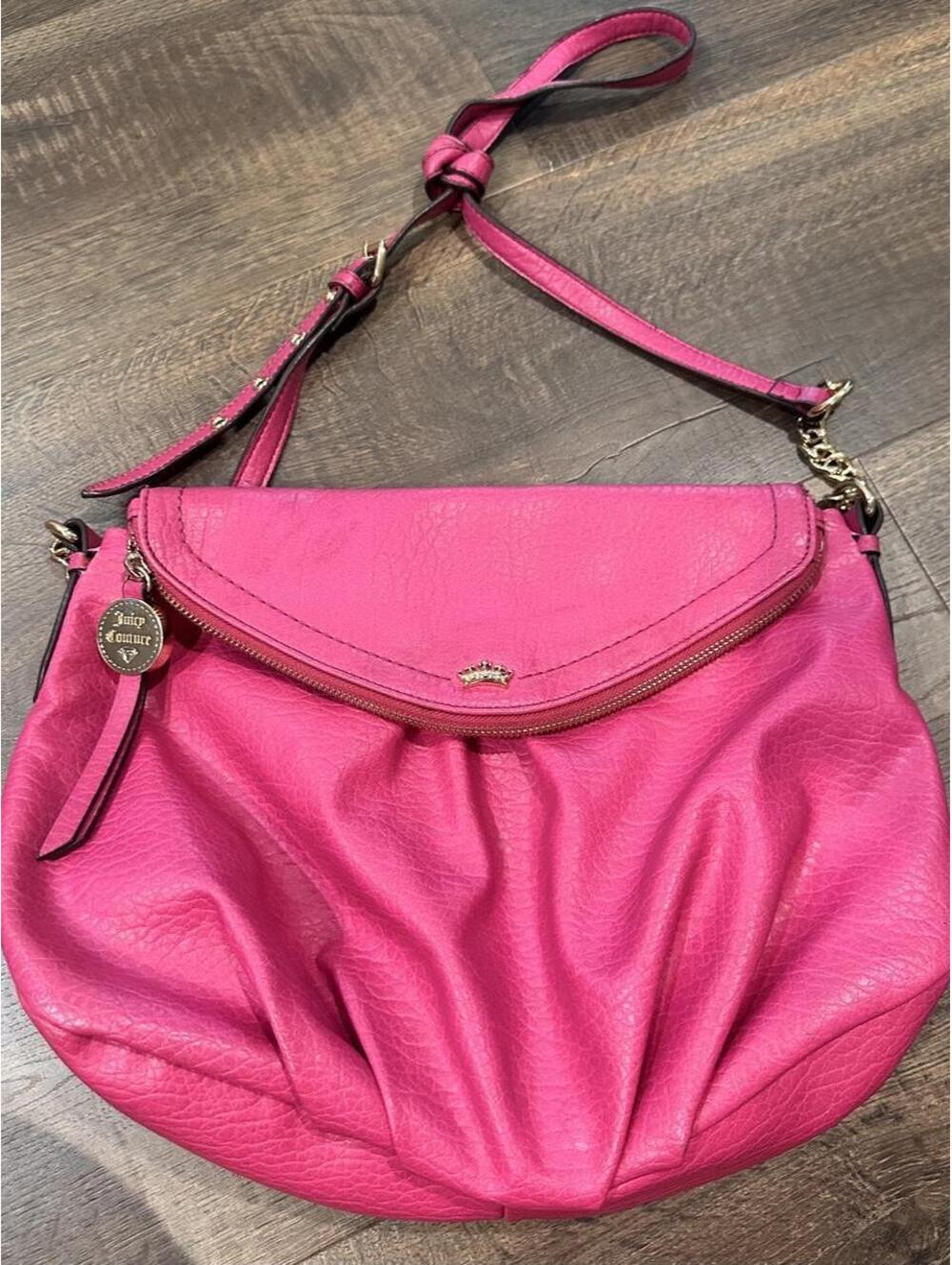 Pink Juicy Couture leather purse with chain strap